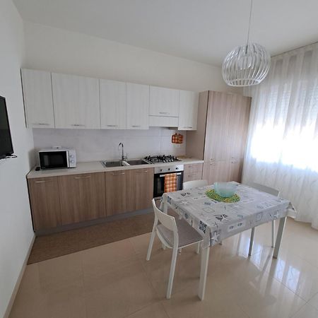 Casa Ely Apartment Sottomarina Exterior photo